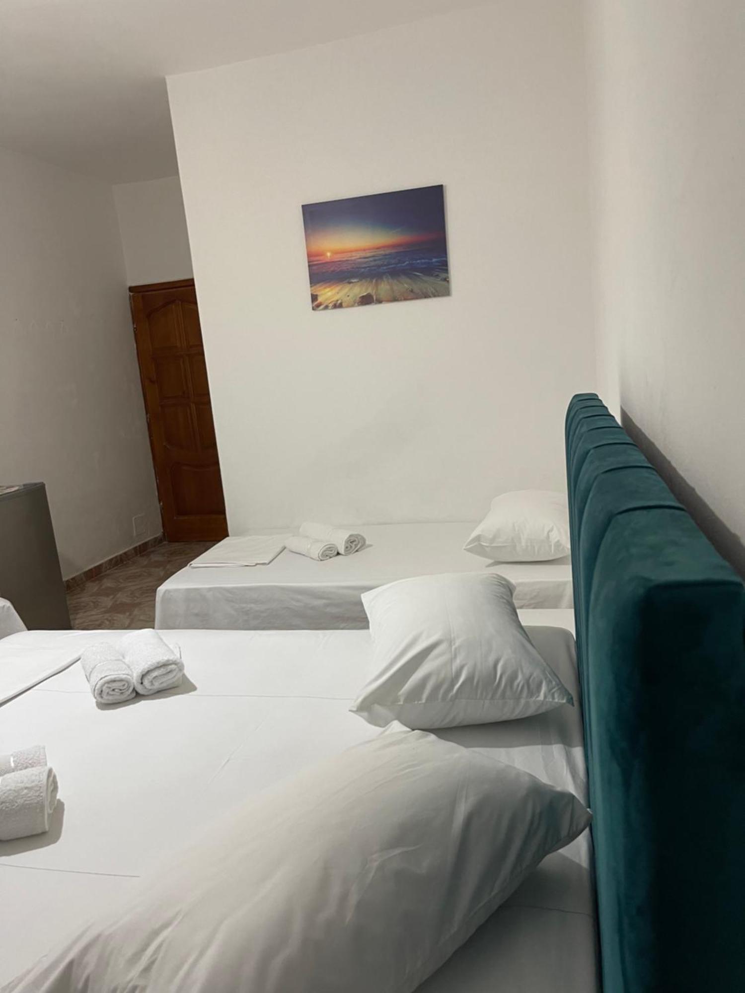 Mabel Rooms Durrës Exterior foto